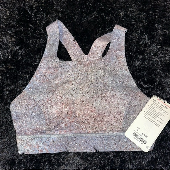 lululemon athletica Other - 101 NWT Lululemon - Fast and Free Bra - Size 10